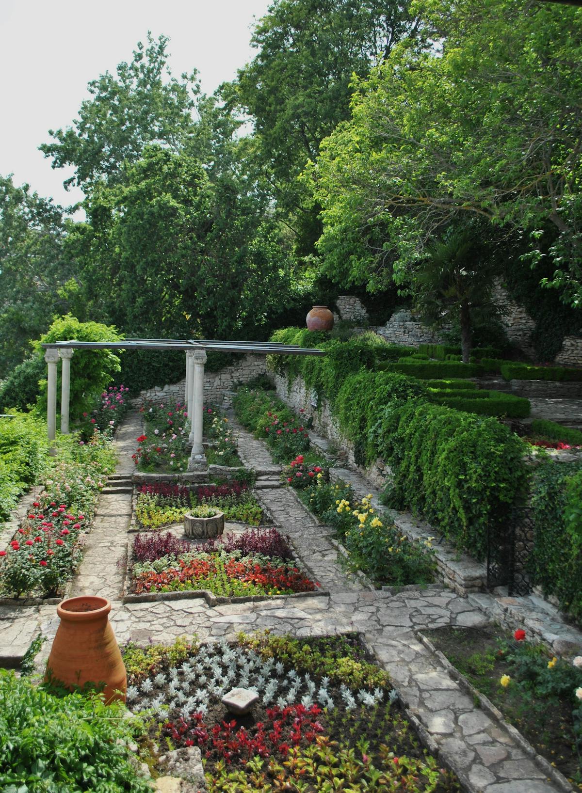 Jardin méditerranéen aménagé à Nice